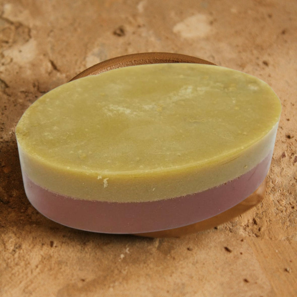Kunjika Jadibooti Multani mitti and Kesar Double layer Soap | Handmade Natural Bath Bar with Aloe Vera, Vitamin E and Tea tree Essential oil