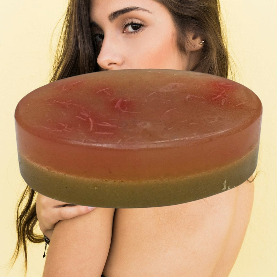Kunjika Jadibooti Multani mitti and Kesar Double layer Soap | Handmade Natural Bath Bar with Aloe Vera, Vitamin E and Tea tree Essential oil