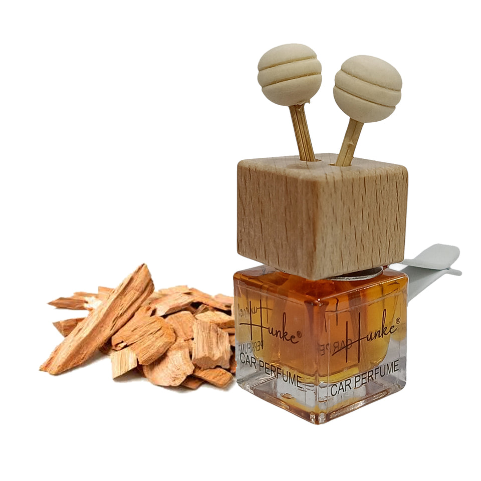 Hunke® Long Lasting Car Perfume | AC Vent Clip Car Air Freshener | Premium Fragrance | Odour Eliminator | With Reed Sticks| Easy to Fix |Car interior - Last up to 45 days - Sandalwood