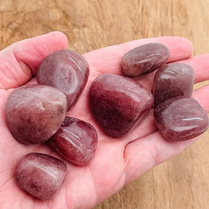 Red Strawberry Quartz Crystal Tumble Stone Single pc