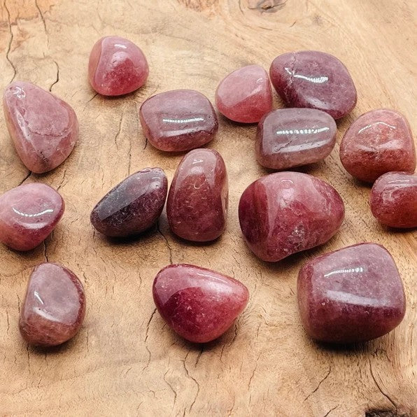 Red Strawberry Quartz Crystal Tumble Stone Single pc