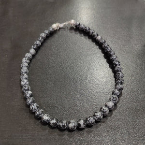 Snowflake Obsidian Crystal Round Beads Necklace 15 Inches 8mm Beads Semi precious Snowflake Obsidian stone, Grey Black Mala