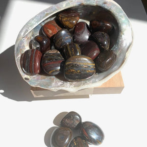 Natural Iron Tiger Eye Gemstone Tumble Stone