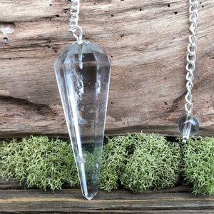 Natural Clear Quartz Crystal Pendulum Faceted Point Gemstone Reiki Healing Pendulums for Dowsing Scrying Reiki Puja & Crystal Healing