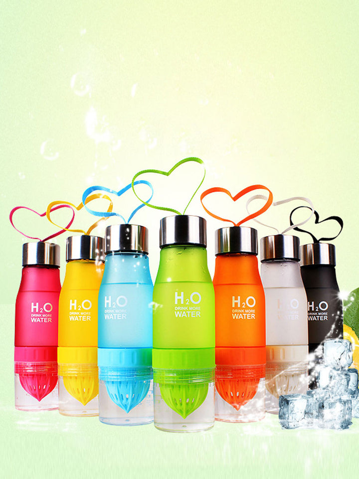 H2O Portable Water Bottle Health Fruit Infuser Lemon Juice Squeezer Tumbler Cup for Healthy Drinks Juice, Lemonade