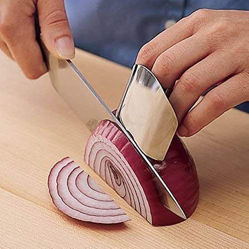 Finger Guard Cut Cutting Protector Finger Cutting Protector Hand Guard Safe Chopping Slice Kitchen Tool, Pack of 1