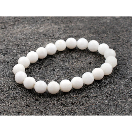 Snow White Quartz Bracelet for Love and Passion 8 mm Beads Stretchable Bracelet Round Shape for Reiki Healing and Crystal Semi Precious Gemstone