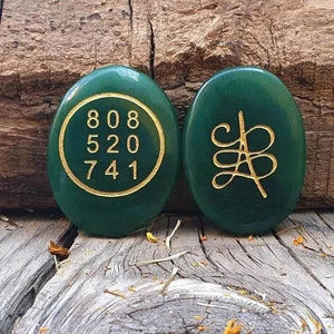 Natural Green Jade Aventurine Zibu Symbols Crystal Stone Money Switch Word Zibu Coin Cabochon Oval Shape Feng Shui Money Coin for Prosperity, Money and Good Luck